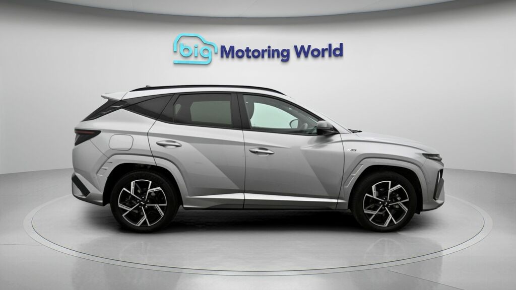 Hyundai Tucson N Line White #8