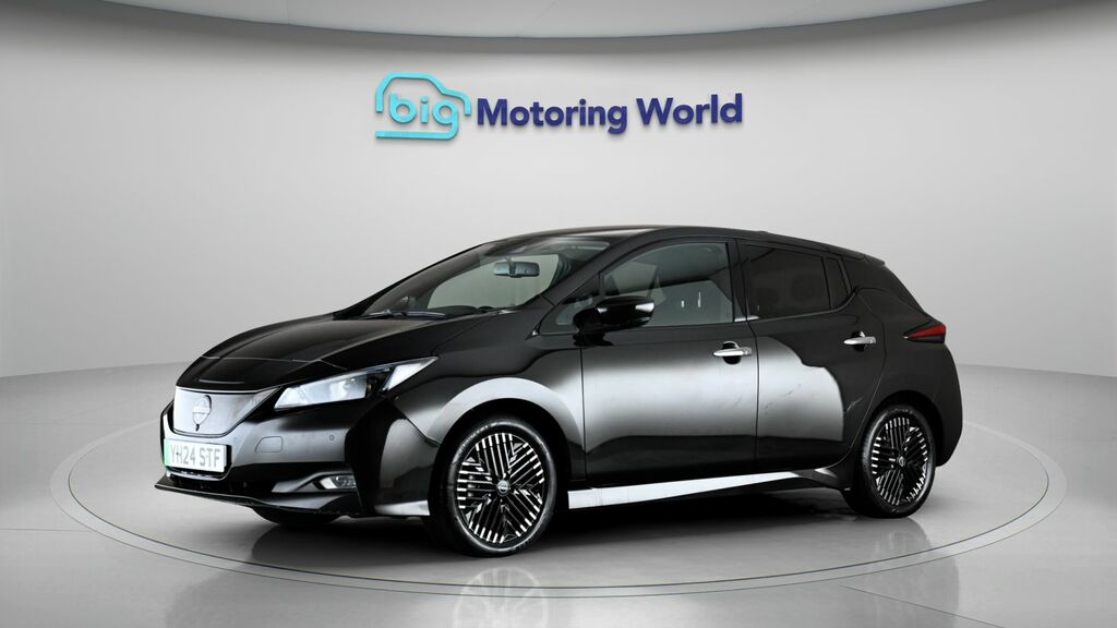 Nissan Leaf N-connecta Black #3
