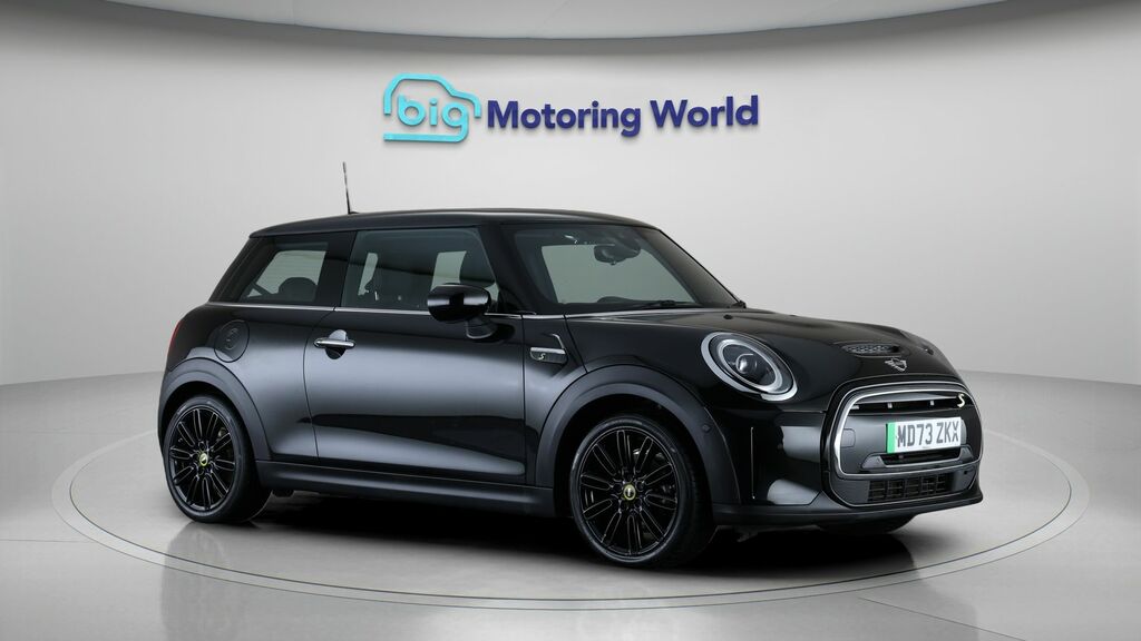 Mini Electric Level 3 Black