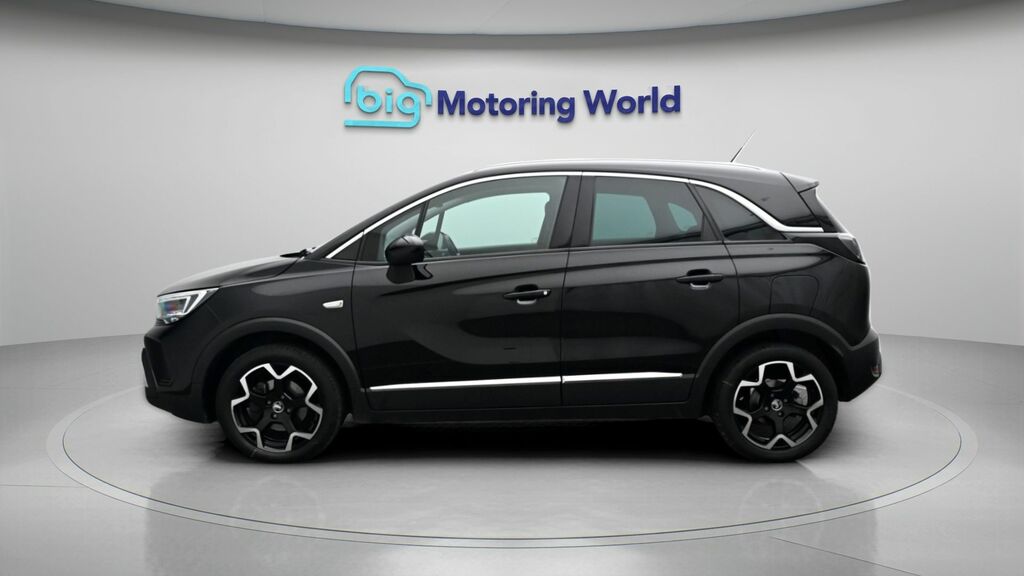 Vauxhall Crossland Ultimate Black #4
