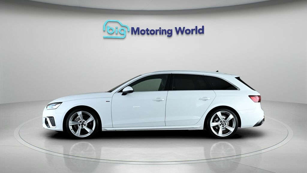 Audi A4 Avant S Line White #4