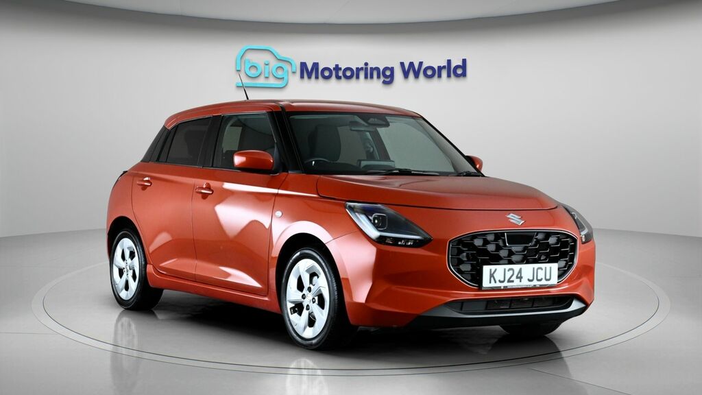 Suzuki Swift Motion Orange