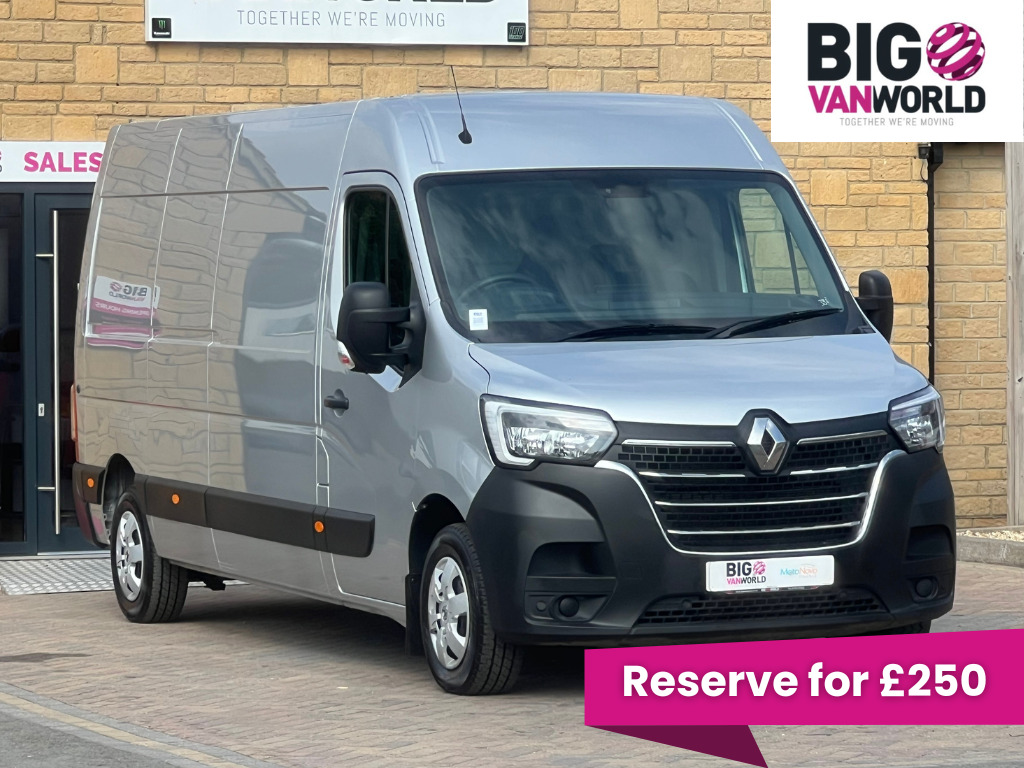 Renault Master Lm35 Dci 135 Business Plus Lwb Medium Roof Fwd 22 Grey