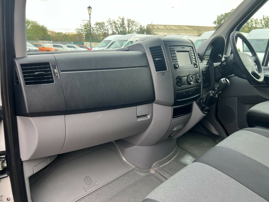 Volkswagen Crafter 2.0 Tdi Cr35 Panel Van Camper Conversion Diese White #28