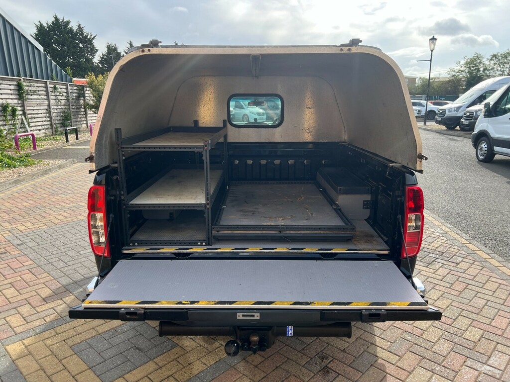Nissan Navara Navara 2.3 Dci Tekna 4X4 Shr Dcb 190 Bhp Grey #37