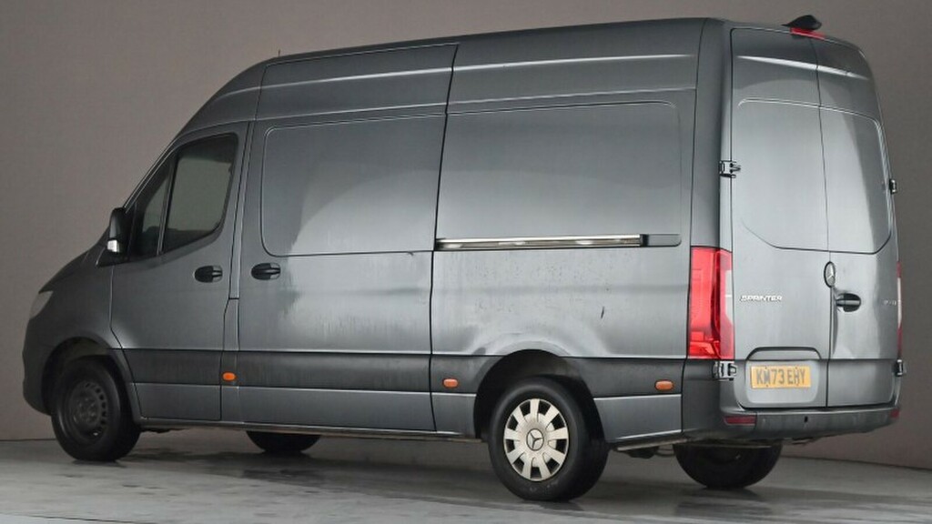 Mercedes-Benz Sprinter 315 Cdi 150 L2h2 Premium Mwb High Roof Rwd Grey #3