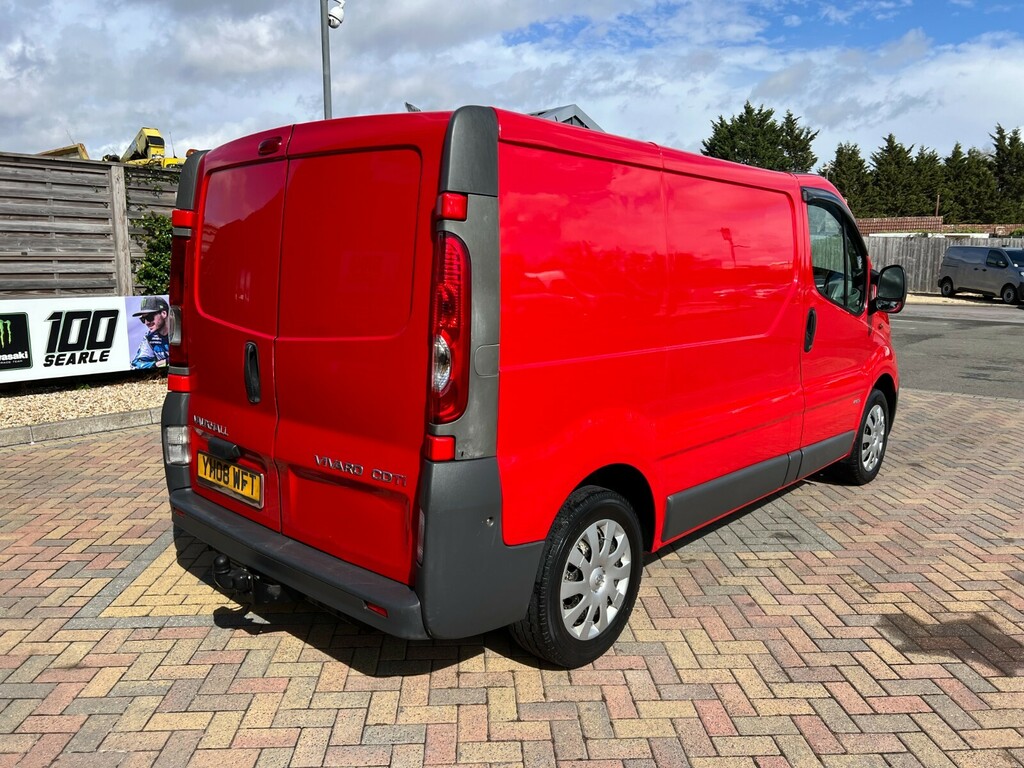 Vauxhall Vivaro 2900 Cdti 115 Swb Low Roof 23524 Red #3