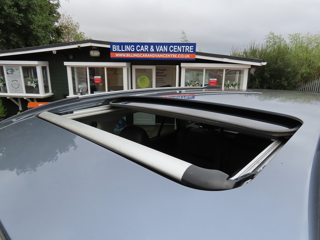 Subaru Outback D Se Silver #10