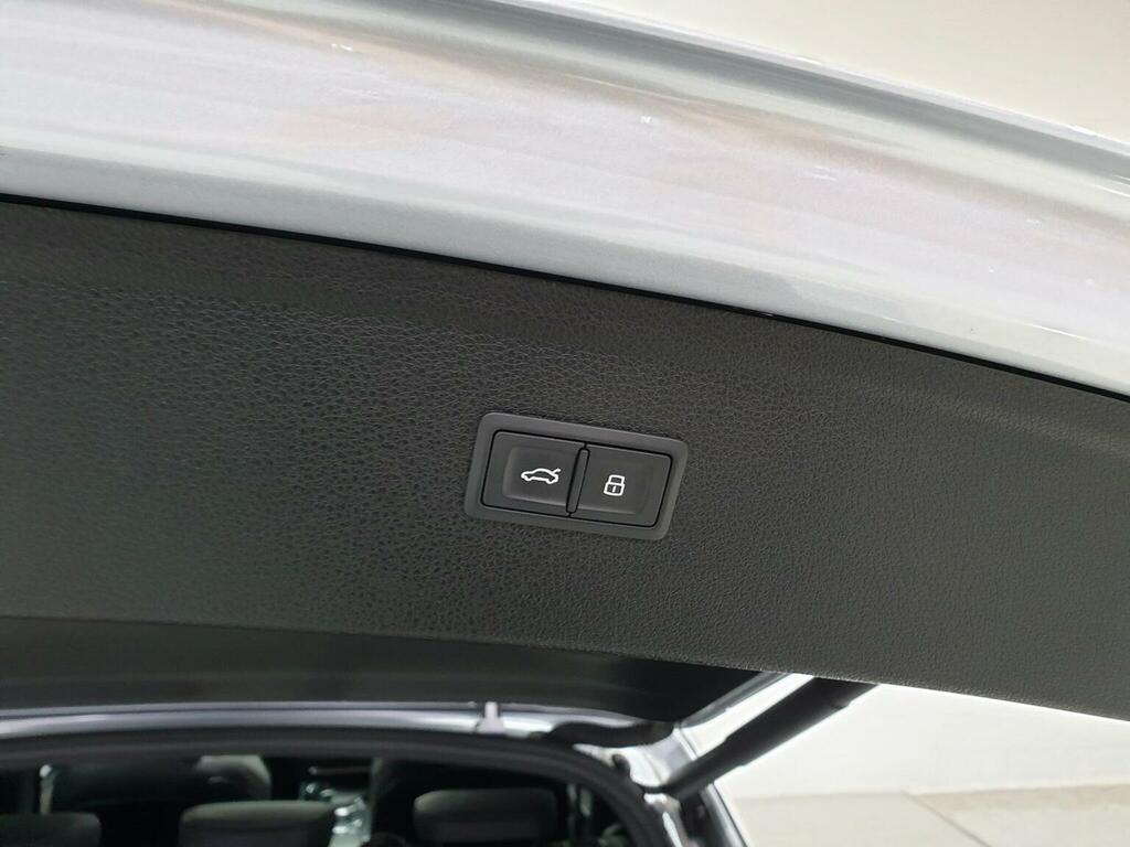 Audi Q5 40 Tdi Quattro S Line S Tronic Tech Pack Blue #37