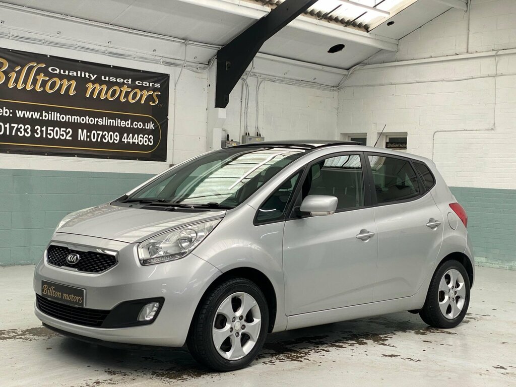 Kia Venga 1.6 Crdi Ecodynamics 3 Euro 5 Ss Sat Nav Silver #2