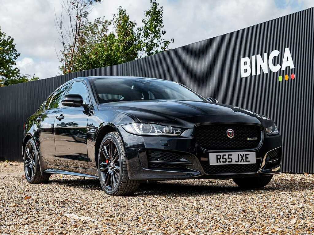 Jaguar XE R-sport Awd I Black