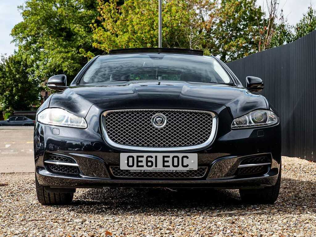 Jaguar XJ Portfolio V6 D Black #2