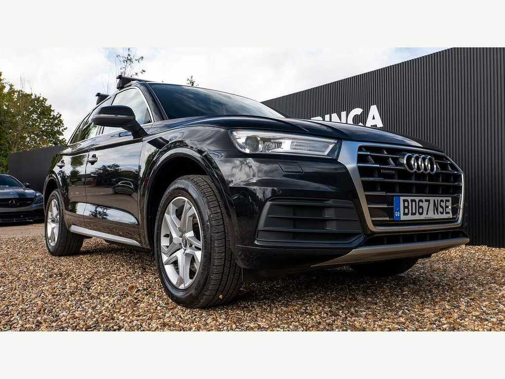 Audi Q5 Se Black #6