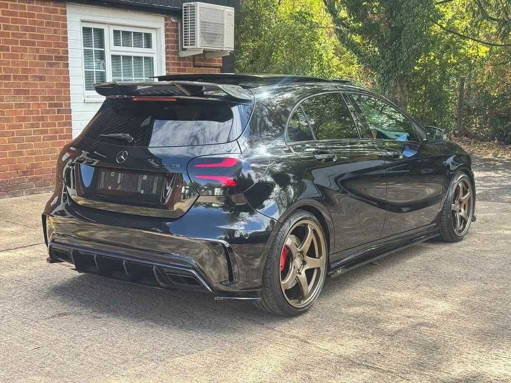 Mercedes-Benz A Class Amg 4Matic Black #2