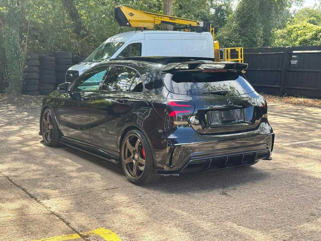 Mercedes-Benz A Class Amg 4Matic Black #3