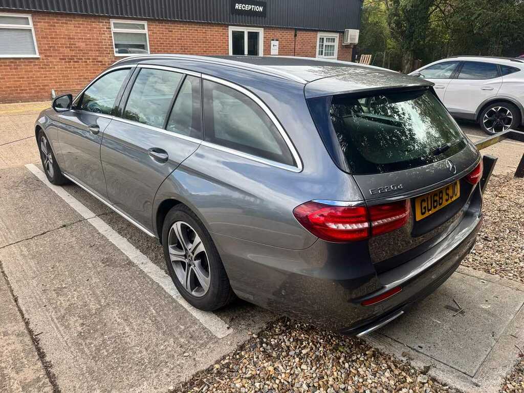 Mercedes-Benz E Class Se Grey #5