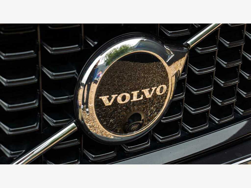 Volvo V90 R-design Black #5