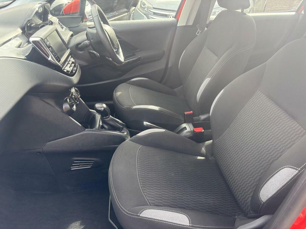 Peugeot 208 Access Grey #6
