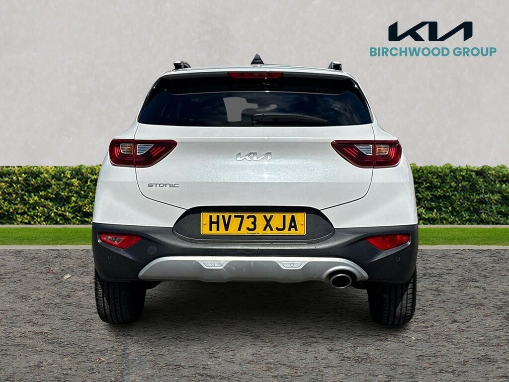 Kia Stonic 1.0T Gdi 48V 3 Dct White #4