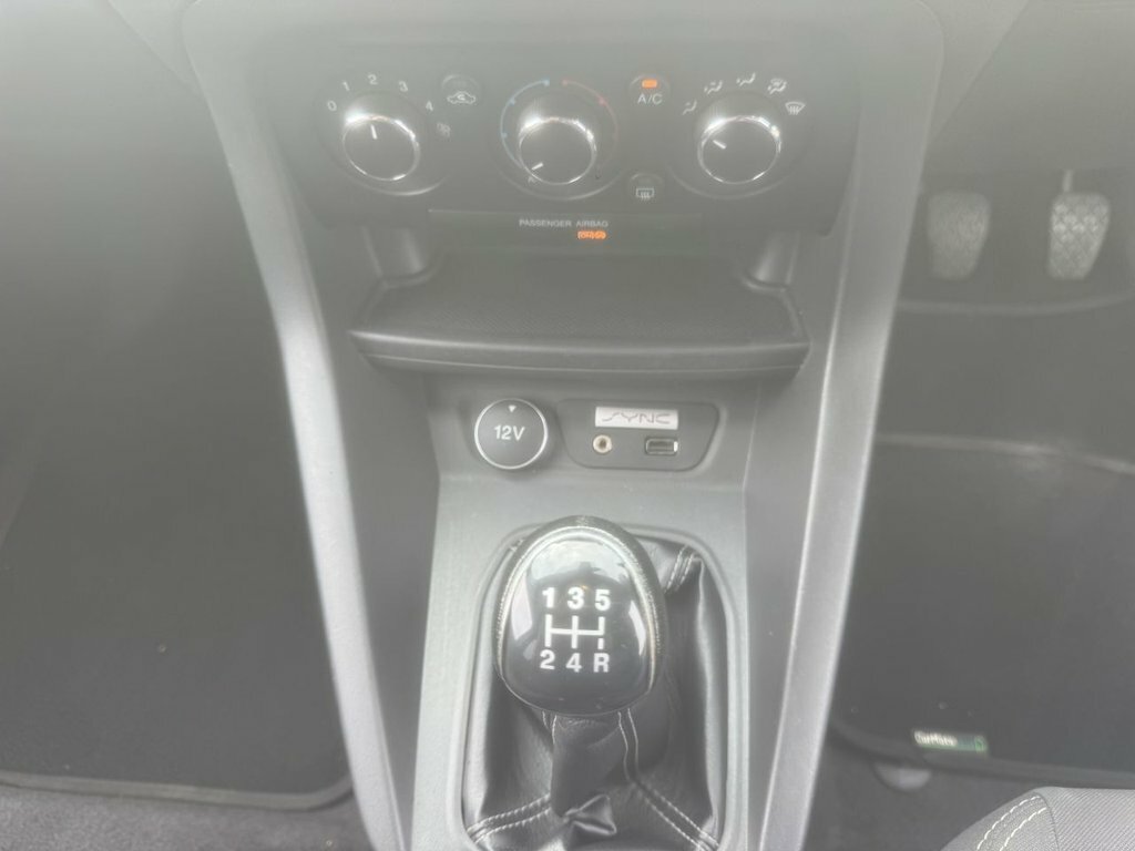 Ford KA+ 2017 67 Zetec Black #47