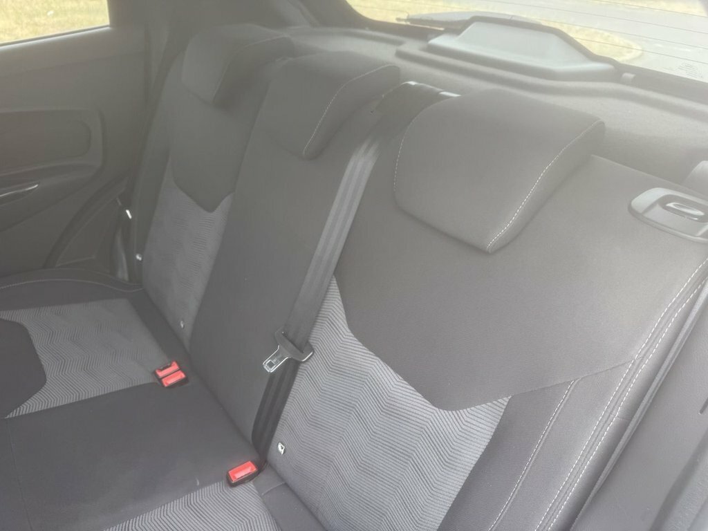 Ford KA+ 2017 67 Zetec Black #28