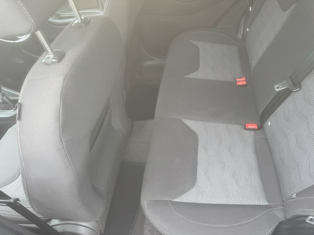 Ford KA+ 2017 67 Zetec Black #27