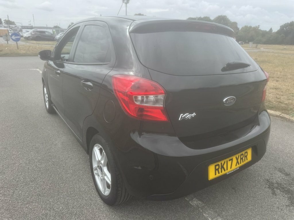 Ford KA+ 2017 67 Zetec Black #38