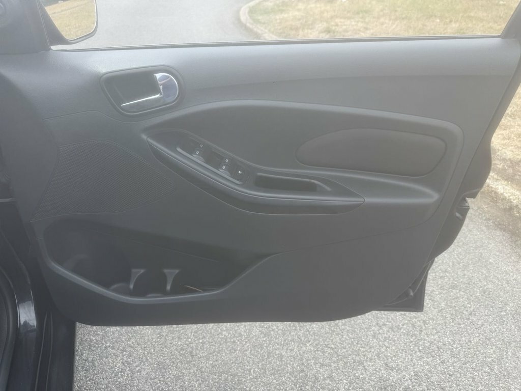 Ford KA+ 2017 67 Zetec Black #40