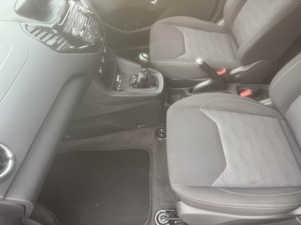 Ford KA+ 2017 67 Zetec Black #31