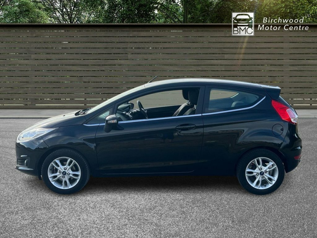 Ford Fiesta 1L Zetec Black #4