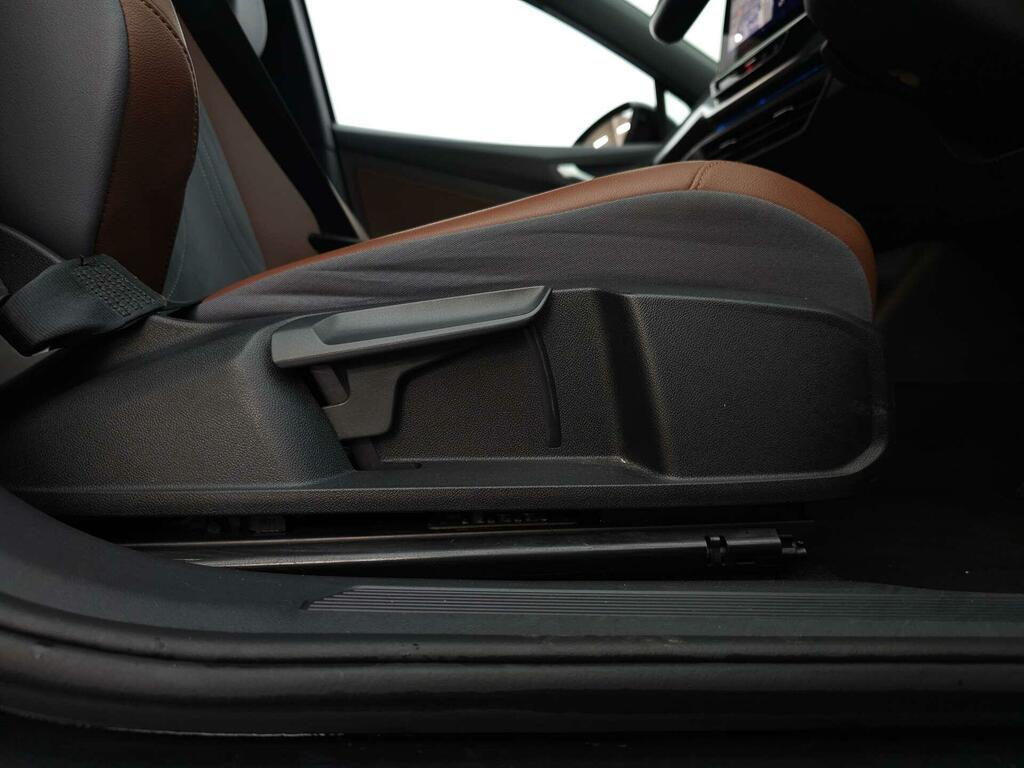 Volkswagen ID.4 Max Grey #37