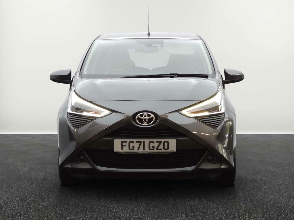 Toyota Aygo X X-play Grey #3