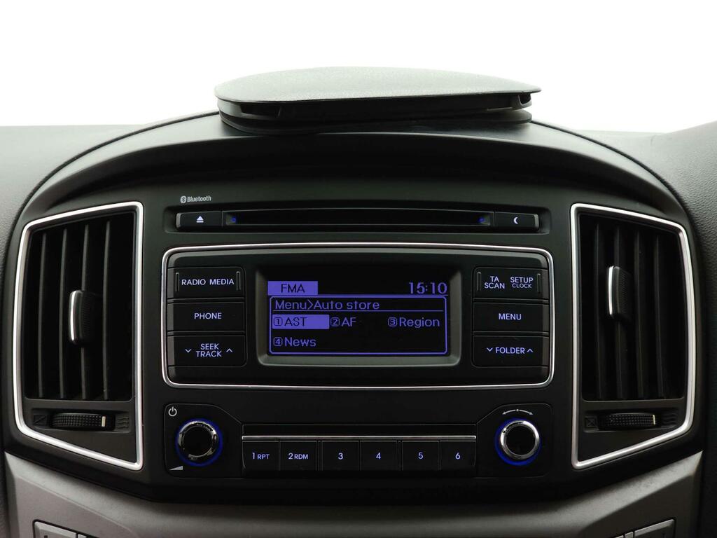 Hyundai I800 Mpv Silver #10