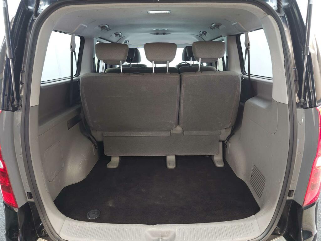 Hyundai I800 Mpv Silver #25