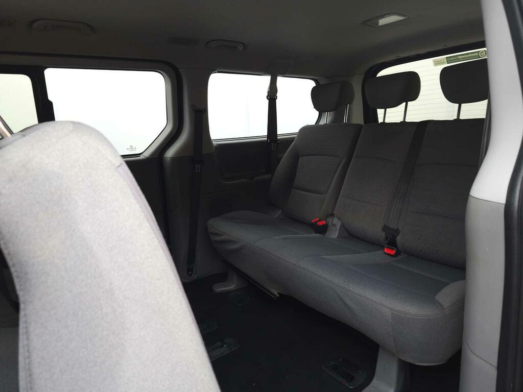 Hyundai I800 Mpv Silver #23