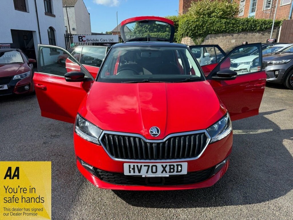 Skoda Fabia 1L Colour Edition HV70XBD Red #4
