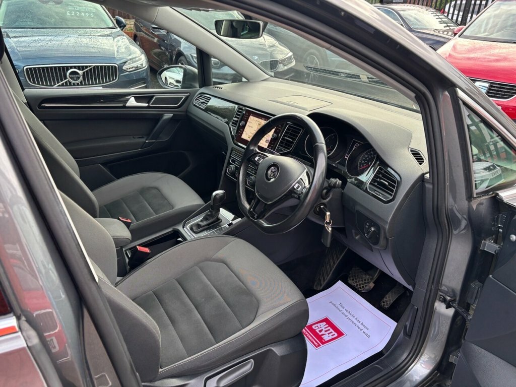 Volkswagen Golf SV Match Grey #11