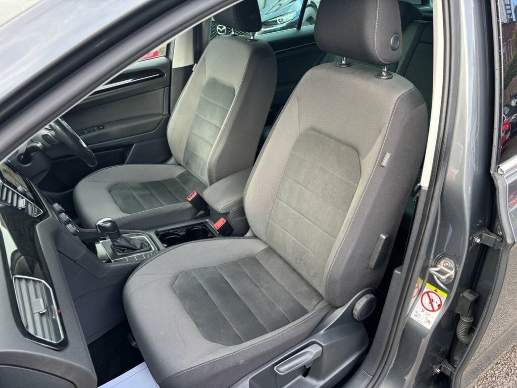 Volkswagen Golf SV Match Grey #12