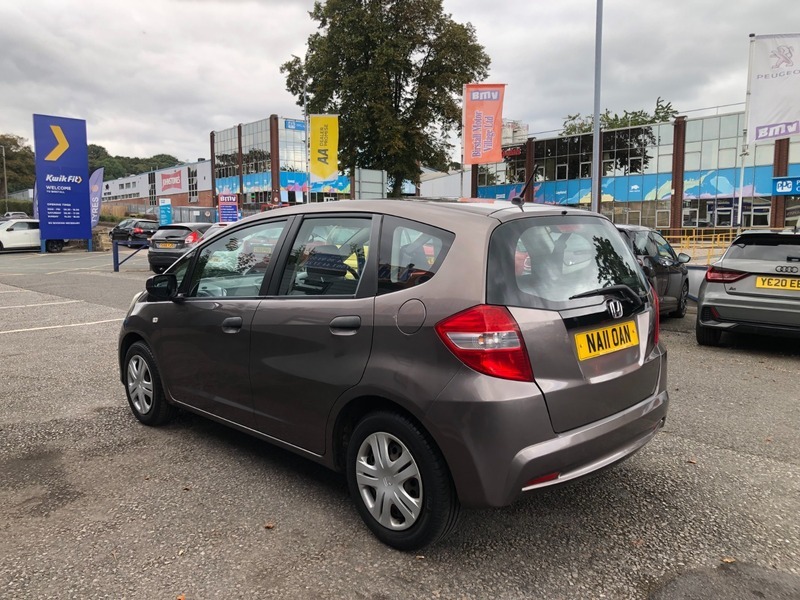 Honda Jazz I-vtec S Brown #6