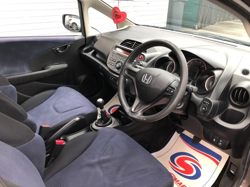 Honda Jazz I-vtec Se Black #9