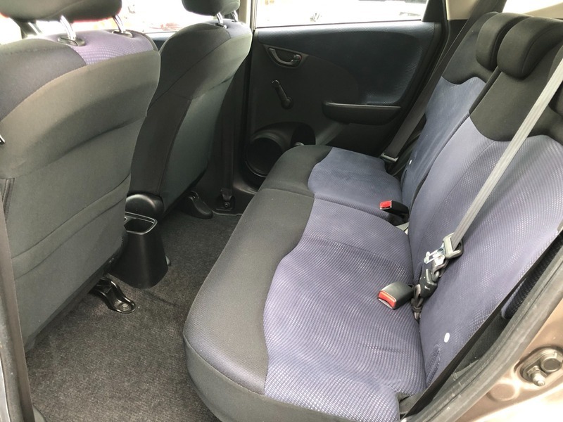 Honda Jazz I-vtec Se Black #15