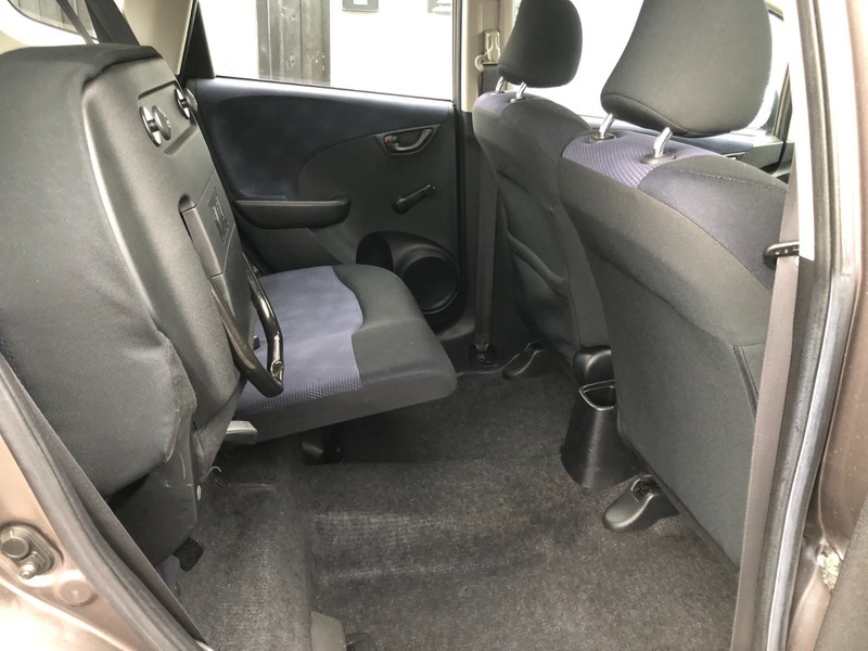 Honda Jazz I-vtec Se Black #16