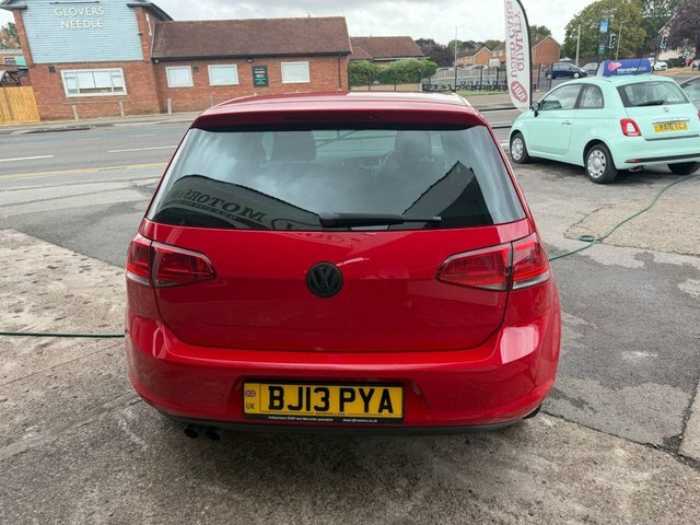 Volkswagen Golf 2.0 Tdi Bluemotion Tech BJ13PYA Red #5