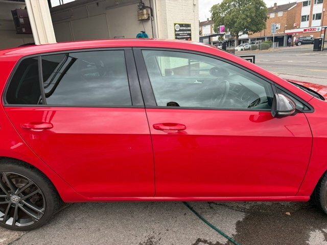 Volkswagen Golf 2.0 Tdi Bluemotion Tech BJ13PYA Red #3