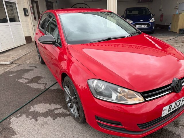 Volkswagen Golf 2.0 Tdi Bluemotion Tech BJ13PYA Red #2