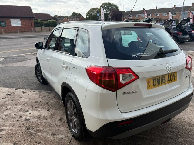 Suzuki Vitara 1.6 Sz4 Suv White #5