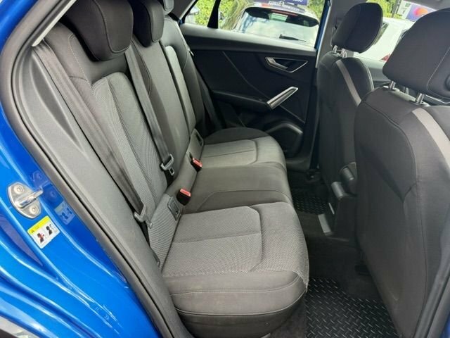 Audi Q2 2.0 Tdi Sport Suv Blue #6