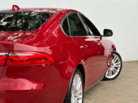 Jaguar XF 3.0D S Black #31