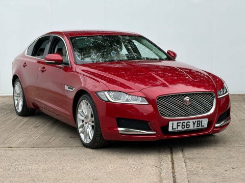 Jaguar XF 3.0D S Black #71