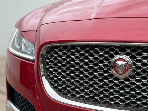 Jaguar XF 3.0D S Black #69
